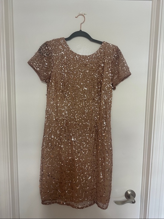 Adrianna Papell Dresses & Skirts - Adrianna Papell Taupe Sequin Short Sleeve Mini Dress